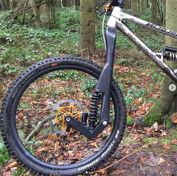 Carbonwasp muestra su prototipo horquilla suspensión para bicicleta